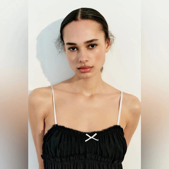 ZARA LITTLE BOW TEXTURED DRESS - Picture 4 of 8